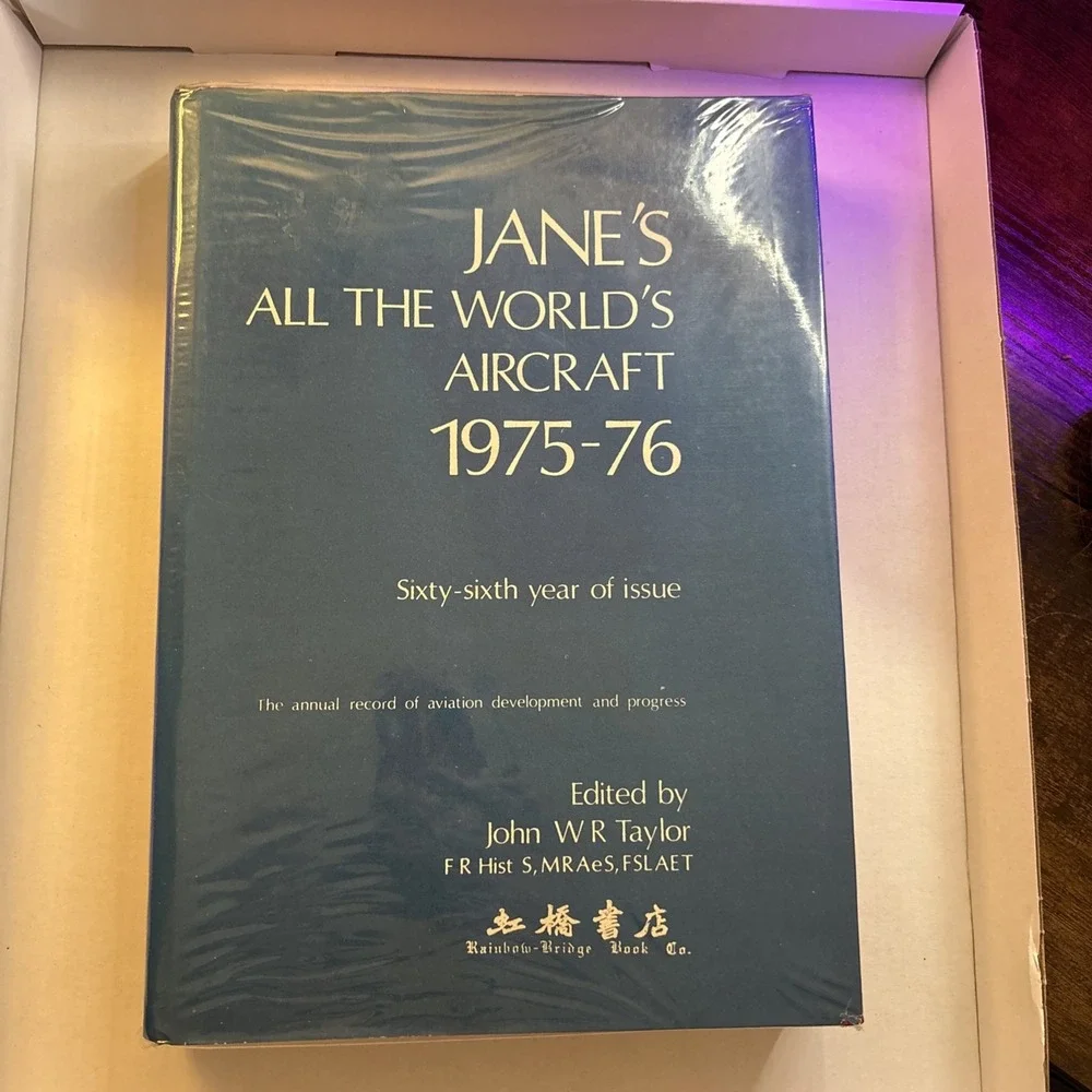 JANE'S ALL THE WORLD'S AIRCRAFT 1976-77 67th Year Yearbook Hardcover Book